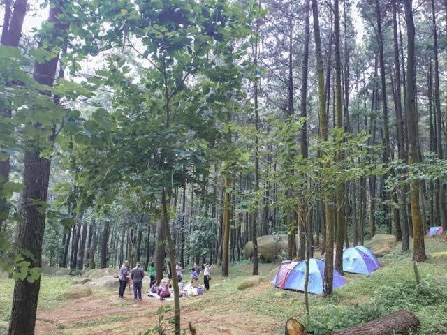 Hotel Tapian Taruko Camp Bukittinggi Exterior foto